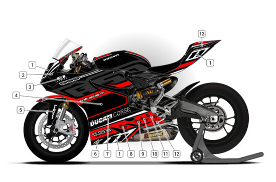 Alternative view of Ducati Panigale 899 D1