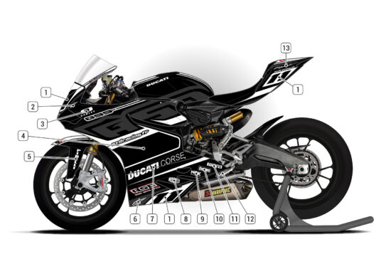 Alternative view of Ducati Panigale 899 D1