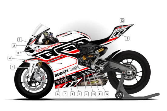 Alternative view of Ducati Panigale 899 D1