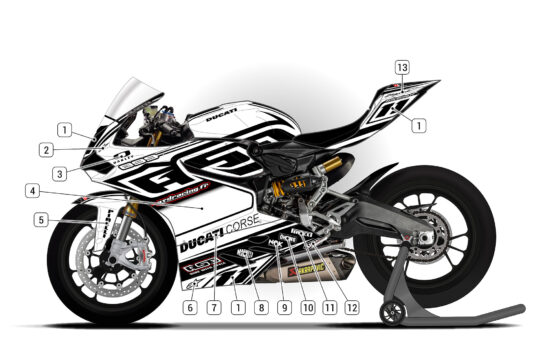 Alternative view of Ducati Panigale 899 D1