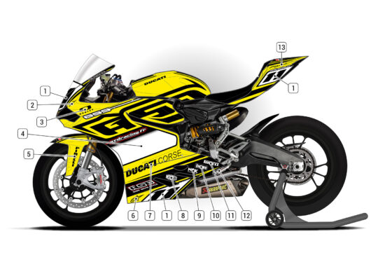 Alternative view of Ducati Panigale 899 D1