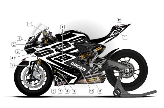 Alternative view of Ducati Panigale 899 D2